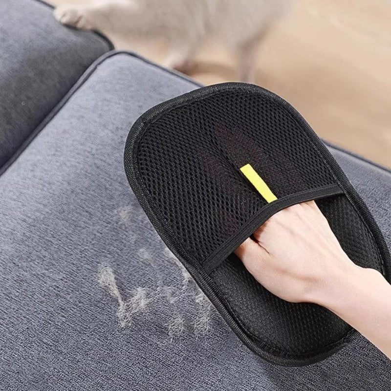 De-Shedding Grooming Gloves